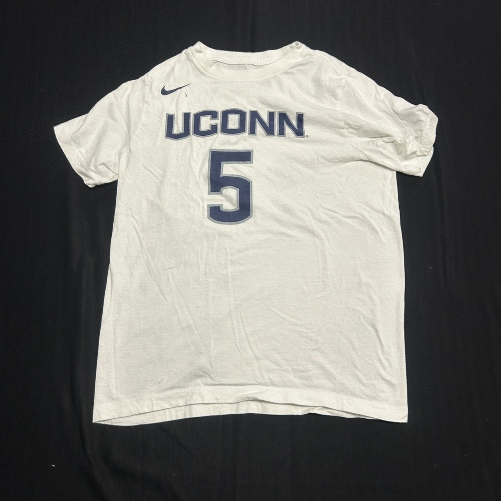 Nike Kids UConn Huskies Paige Bueckers 5 T-Shirt White Large Basketball Tee